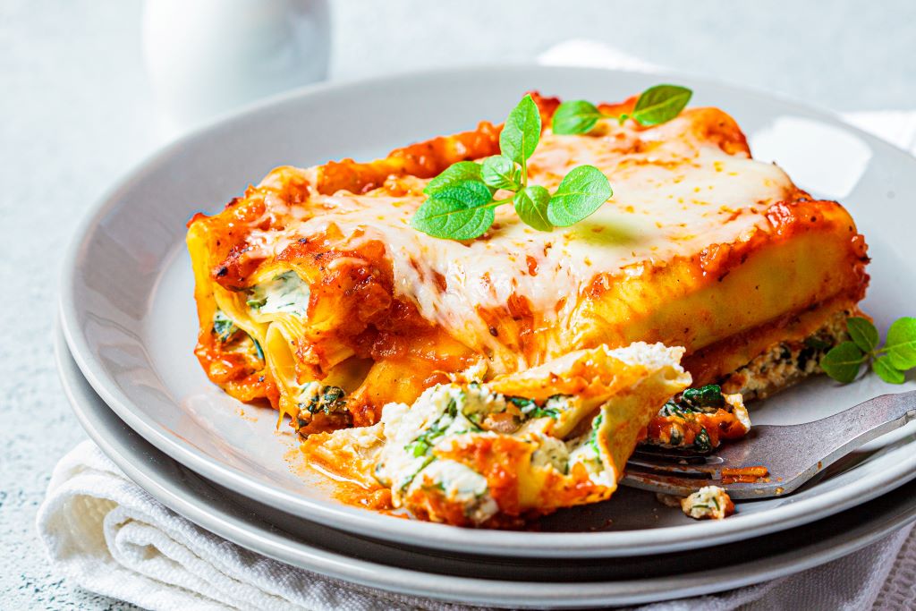 Spinach and Three-cheese Cannelloni